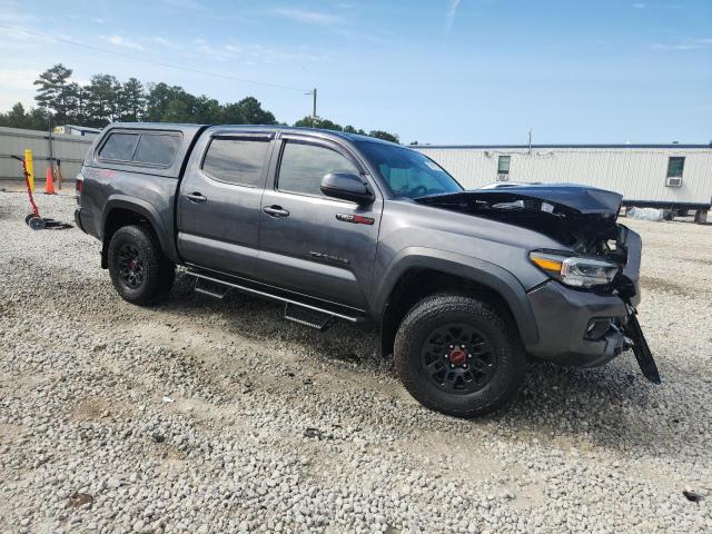 3TMCZ5AN1PM558196 - 2023 TOYOTA TACOMA DOUBLE CAB GRAY photo 4