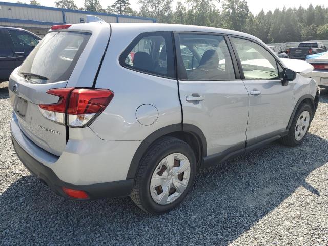 JF2SKAAC4KH425681 - 2019 SUBARU FORESTER ვერცხლისფერი ფოტო 3