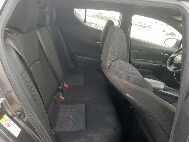 JTNKHMBX8K1042475 - 2019 TOYOTA C-HR XLE GRAY photo 11