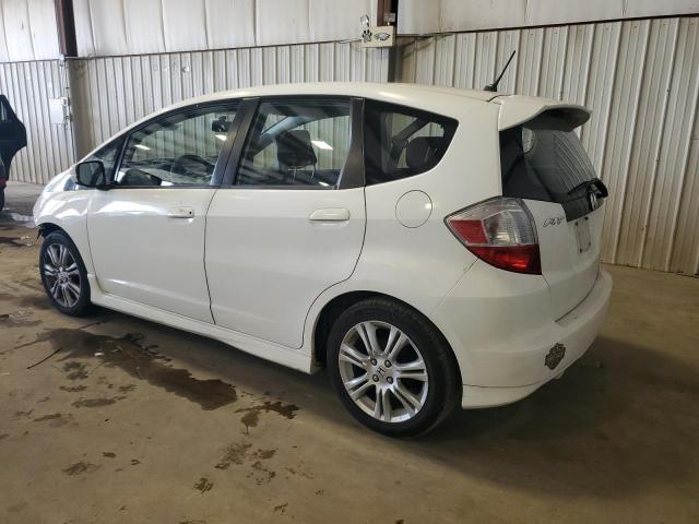 JHMGE8H41AC030435 - 2010 HONDA FIT SPORT WHITE photo 2