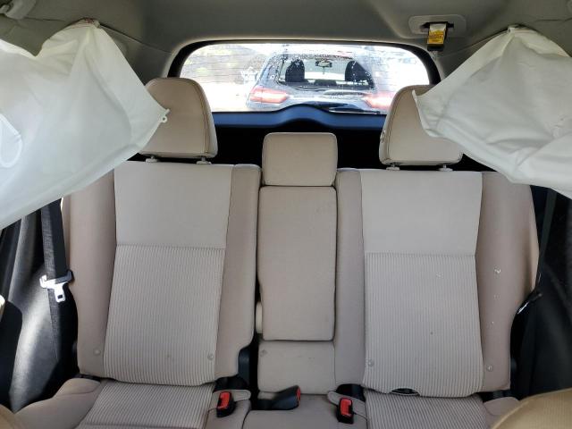 2T3RFREV8DW118989 - 2013 TOYOTA RAV4 XLE WHITE photo 10