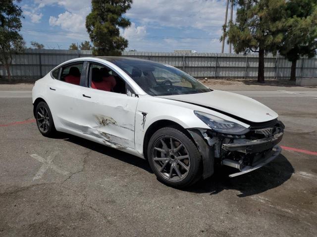 5YJ3E1EA2LF706477 - 2020 TESLA MODEL 3 白色 照片 4