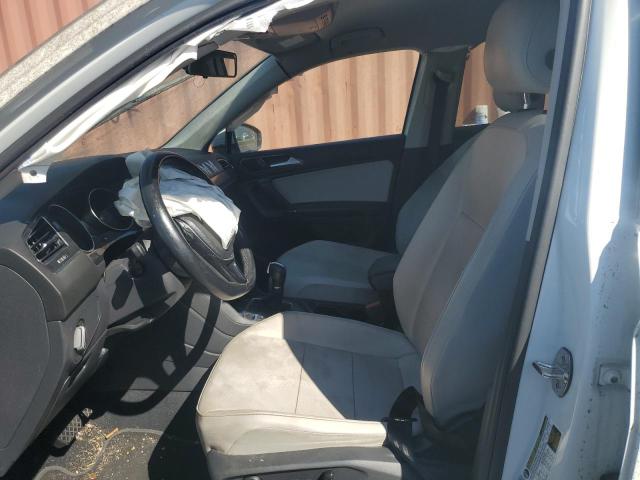 3VV3B7AX2JM053603 - 2018 VOLKSWAGEN TIGUAN SE Weiß Foto 7