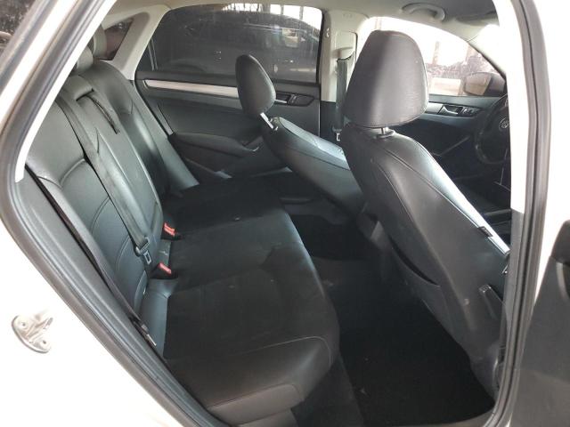 1VWAT7A37FC108150 - 2015 VOLKSWAGEN PASSAT S WHITE photo 10