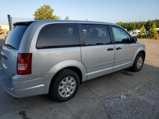 2A8HR44H28R831459 - 2008 CHRYSLER TOWN & COU LX SILVER photo 3