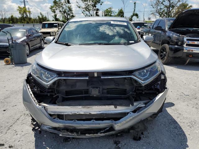 7FARW1H57JE051448 - 2018 HONDA CR-V EX ვერცხლისფერი ფოტო 5