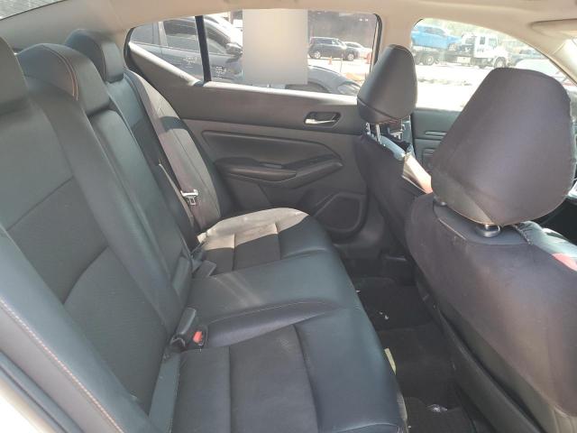 1N4BL4CV1KN317151 - 2019 NISSAN ALTIMA SR أبيض صورة 10