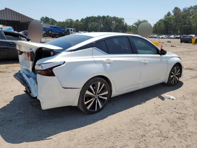 1N4BL4CV1KN317151 - 2019 NISSAN ALTIMA SR أبيض صورة 3