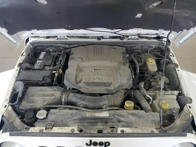 1C4HJWEG7EL180687 - 2014 JEEP WRANGLER U SAHARA WHITE photo 11