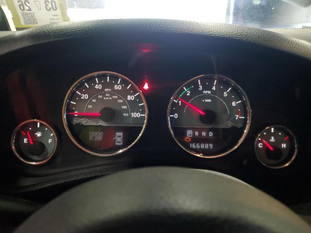 1C4HJWEG7EL180687 - 2014 JEEP WRANGLER U SAHARA WHITE photo 9