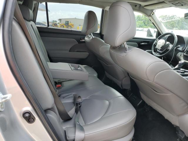 5TDKDRAH3PS034723 - 2023 TOYOTA HIGHLANDER L SILVER photo 11