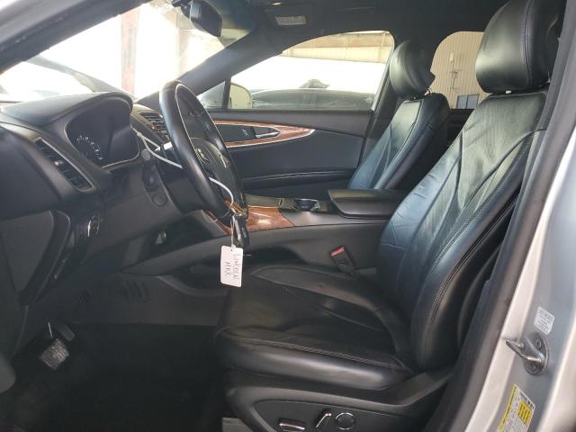 2LMTJ6LR0GBL24680 - 2016 LINCOLN MKX RESERVE SILVER photo 7