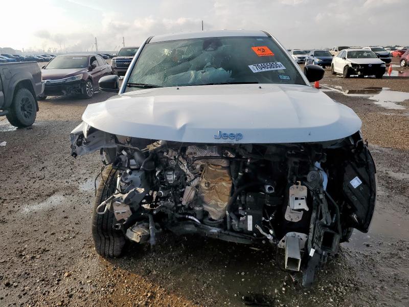 3C4NJDAN8PT531772 - 2023 JEEP COMPASS SPORT WHITE photo 5