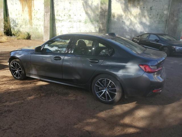 3MW5R7J03N8C23761 - 2022 BMW 330XI CHARCOAL photo 2