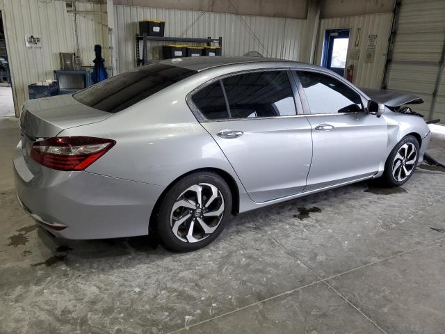 1HGCR2F86HA156126 - 2017 HONDA ACCORD EXL SILVER photo 3