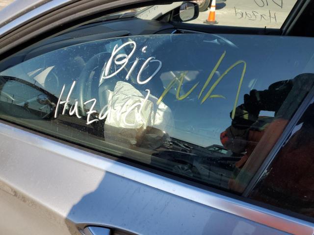 SJKCH5CP7HA031907 - 2017 INFINITI QX30 BASE SILVER photo 7