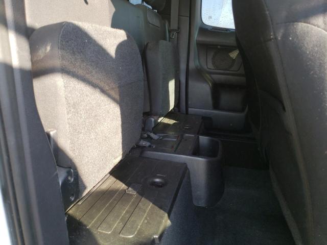 5TFSZ5AN9GX015751 - 2016 TOYOTA TACOMA ACCESS CAB WHITE photo 10