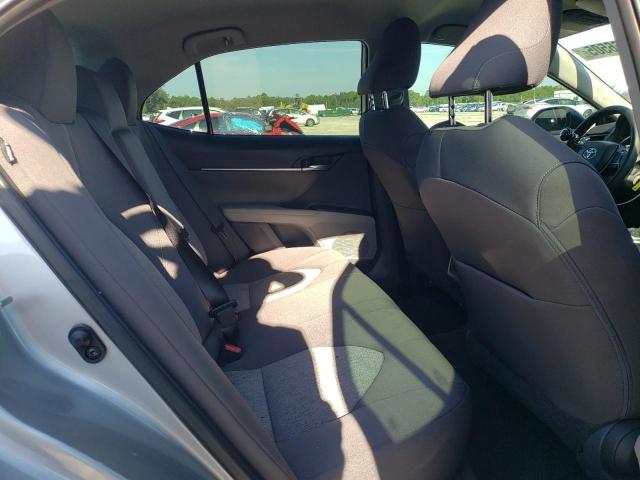 4T1C11AK8MU537936 - 2021 TOYOTA CAMRY LE SILVER photo 10