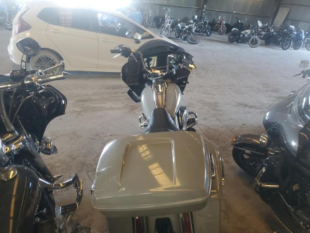 1HD1KH710RB619287 - 2024 HARLEY-DAVIDSON FLTRX GRAY photo 6