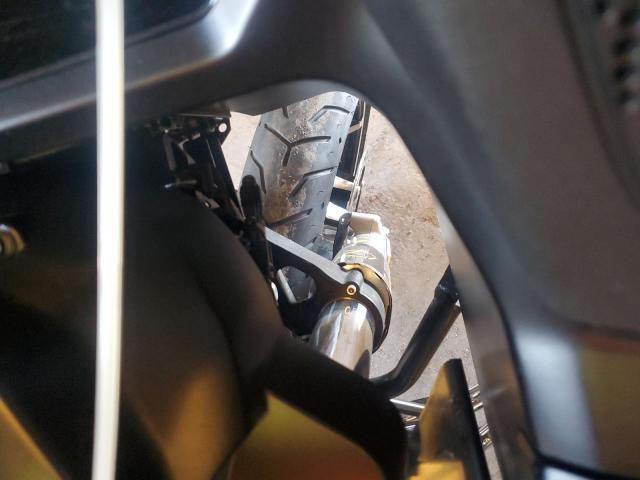 1HD1KH710RB619287 - 2024 HARLEY-DAVIDSON FLTRX GRAY photo 9