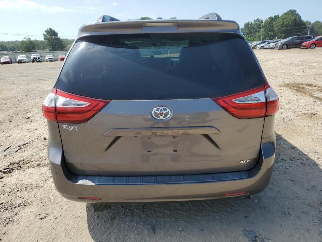 5TDYZ3DC5HS888719 - 2017 TOYOTA SIENNA XLE GRAY photo 12