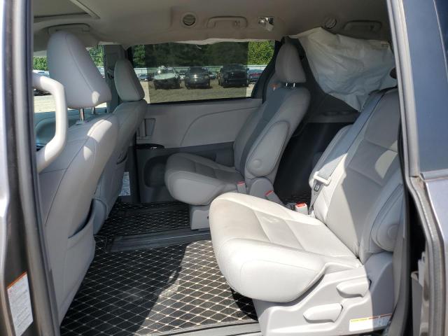 5TDYZ3DC5HS888719 - 2017 TOYOTA SIENNA XLE GRAY photo 22