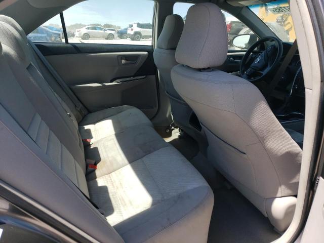 4T1BF1FK8HU281888 - 2017 TOYOTA CAMRY LE GRAY photo 10