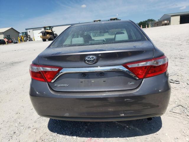 4T1BF1FK8HU281888 - 2017 TOYOTA CAMRY LE GRAY photo 6