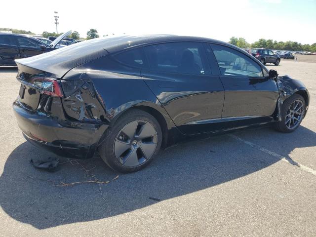 5YJ3E1EA6PF493927 - 2023 TESLA MODEL 3 BLACK photo 3
