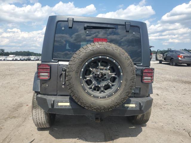 1C4BJWDG8GL279870 - 2016 JEEP WRANGLER U SPORT Grau Foto 6