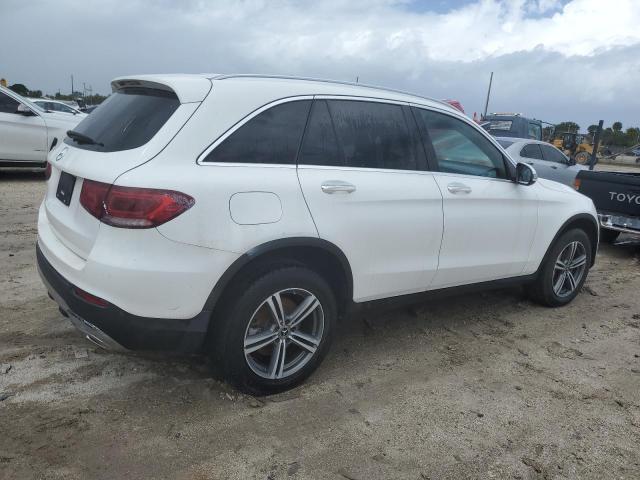 WDC0G8DB8LF686967 - 2020 MERCEDES-BENZ GLC 300 WHITE photo 3