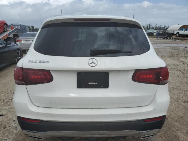 WDC0G8DB8LF686967 - 2020 MERCEDES-BENZ GLC 300 WHITE photo 6