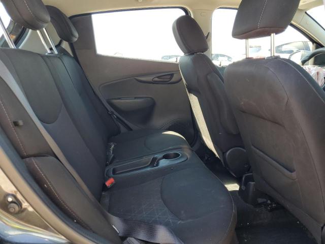 KL8CD6SA4KC738601 - 2019 CHEVROLET SPARK 1LT ნაცრისფერი ფოტო 10