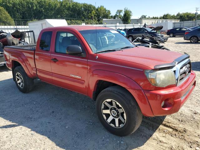 5TETU62N69Z626291 - 2009 TOYOTA TACOMA PRERUNNER ACCESS CAB RED photo 4