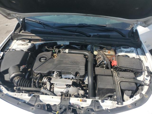1G1ZD5ST8JF194106 - 2018 CHEVROLET MALIBU LT WHITE photo 11
