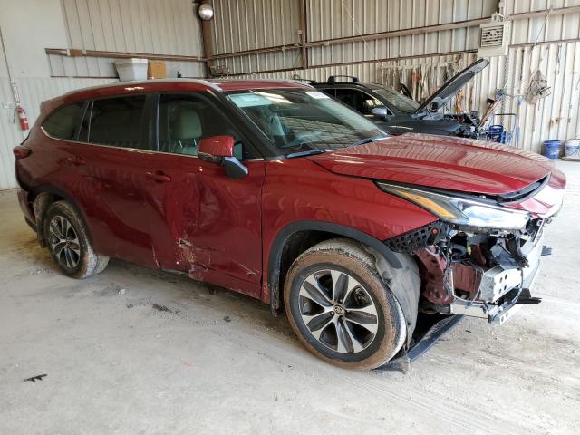 5TDKDRAHXPS028725 - 2023 TOYOTA HIGHLANDER L RED photo 4