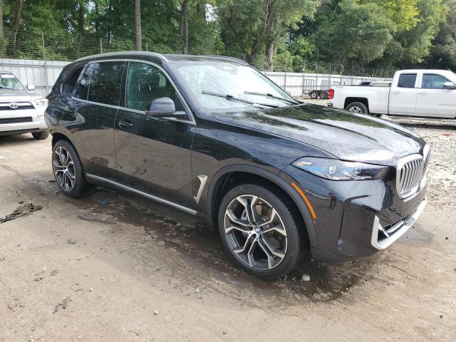 5UX23EU08S9X27259 - 2025 BMW X5 XDRIVE40I BLACK photo 4