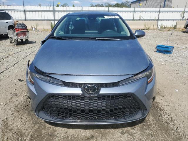 5YFEPMAE0MP210872 - 2021 TOYOTA COROLLA LE BLUE photo 5