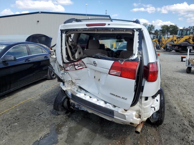 5TDZA22C04S145548 - 2004 TOYOTA SIENNA XLE WHITE photo 6