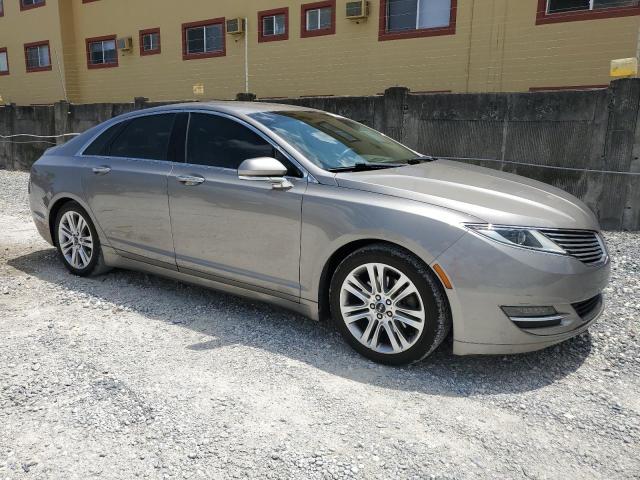 3LN6L2G98GR630288 - 2016 LINCOLN MKZ GRAY photo 4