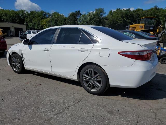 4T1BF1FK7GU139322 - 2016 TOYOTA CAMRY LE WHITE photo 2