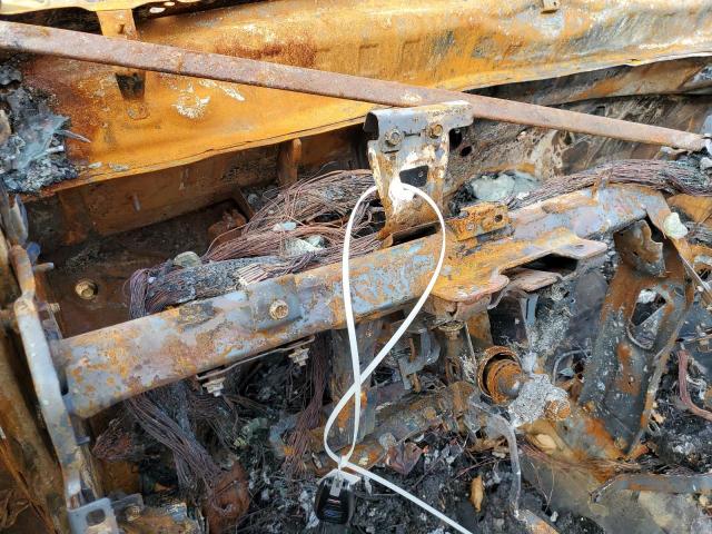 JF2SKARC0NH436816 - 2022 SUBARU FORESTER TOURING 烧焦的 照片 9