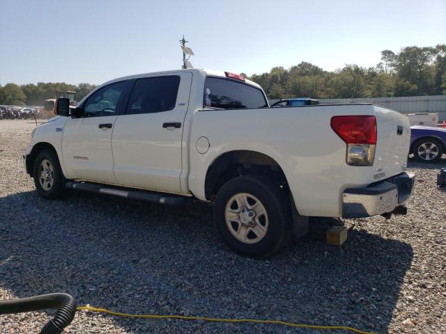 5TFEV54158X050872 - 2008 TOYOTA TUNDRA CREWMAX WHITE photo 2