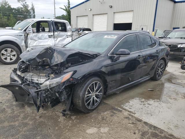 2022 TOYOTA CAMRY SE, 