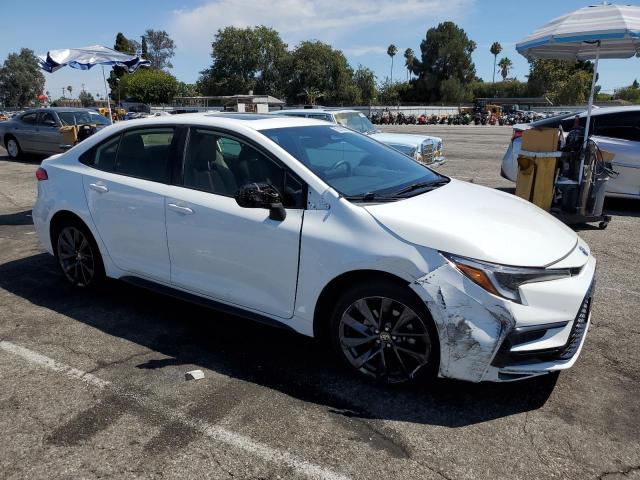 JTDBCMFEXR3048093 - 2024 TOYOTA COROLLA LE Ақ фото 4