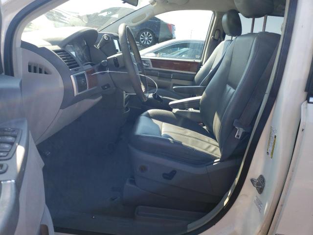 2A8HR54179R563065 - 2009 CHRYSLER TOWN & COU TOURING WHITE photo 7
