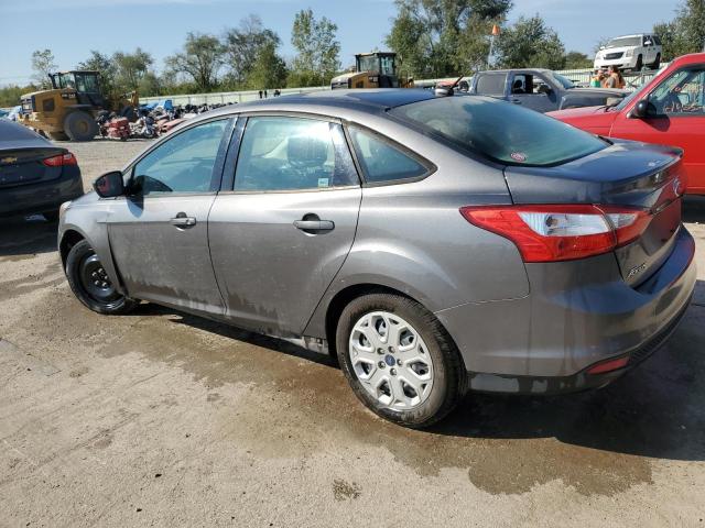 1FAHP3F2XCL387562 - 2012 FORD FOCUS SE GRAY photo 2