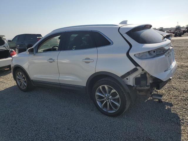 5LMCJ2C99HUL46125 - 2017 LINCOLN MKC SELECT أبيض صورة 2