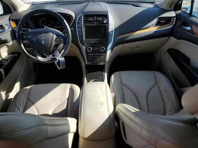 5LMCJ2C99HUL46125 - 2017 LINCOLN MKC SELECT أبيض صورة 8