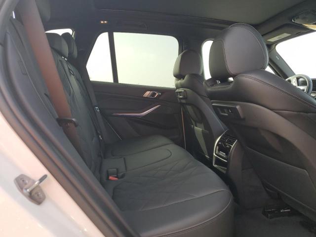 5UXCR4C00P9P49178 - 2023 BMW X5 SDRIVE 40I WHITE photo 11